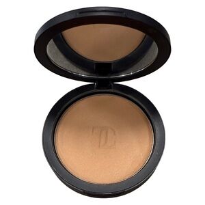 INGLOT x Jennifer Lopez limited edition bronzer j113 nude 2